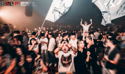 贵港贵港OP酒吧,贵港OPENPIE PARTY SPACE
