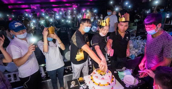 湛江湛江布潮斯酒吧,湛江BOOTSHAUS酒吧