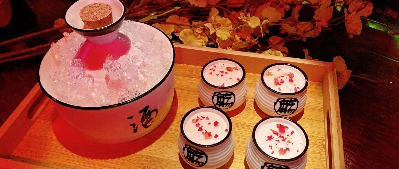 来一杯夏日鸡尾酒，给闷热的夜晚一丝清凉~