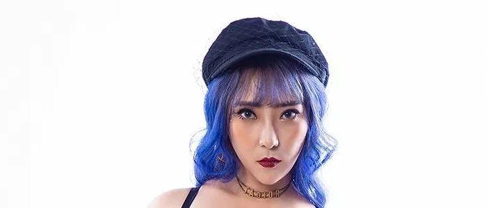 LIV酒吧娱乐资讯：06.27-06.28「渣女公社招募」特邀亚洲嫩模DJBOBO十级风力扫街！一起开燥！