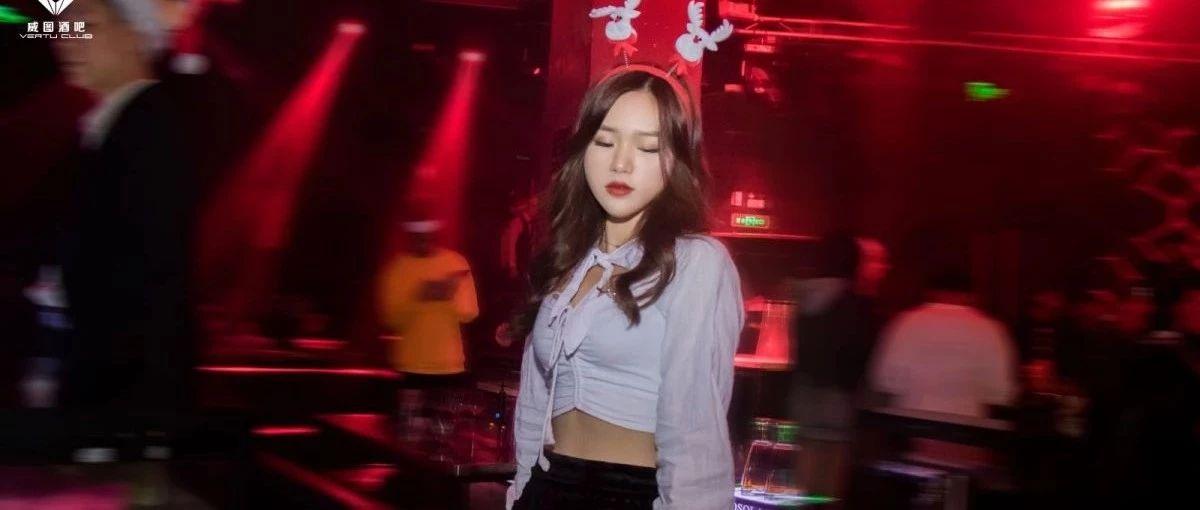 圣诞回顾 | PARTY VERTU#让我们沉浸在圣诞世界中尽情狂欢!
