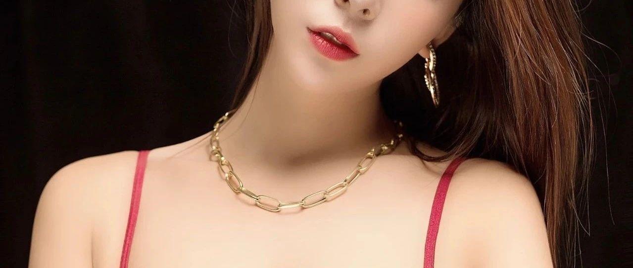 7月30日武安MIU酒吧！抖音网红歌手：白潇潇与你不见不散！
