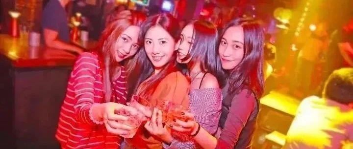 夜晚的酒，和心仪的人一起喝