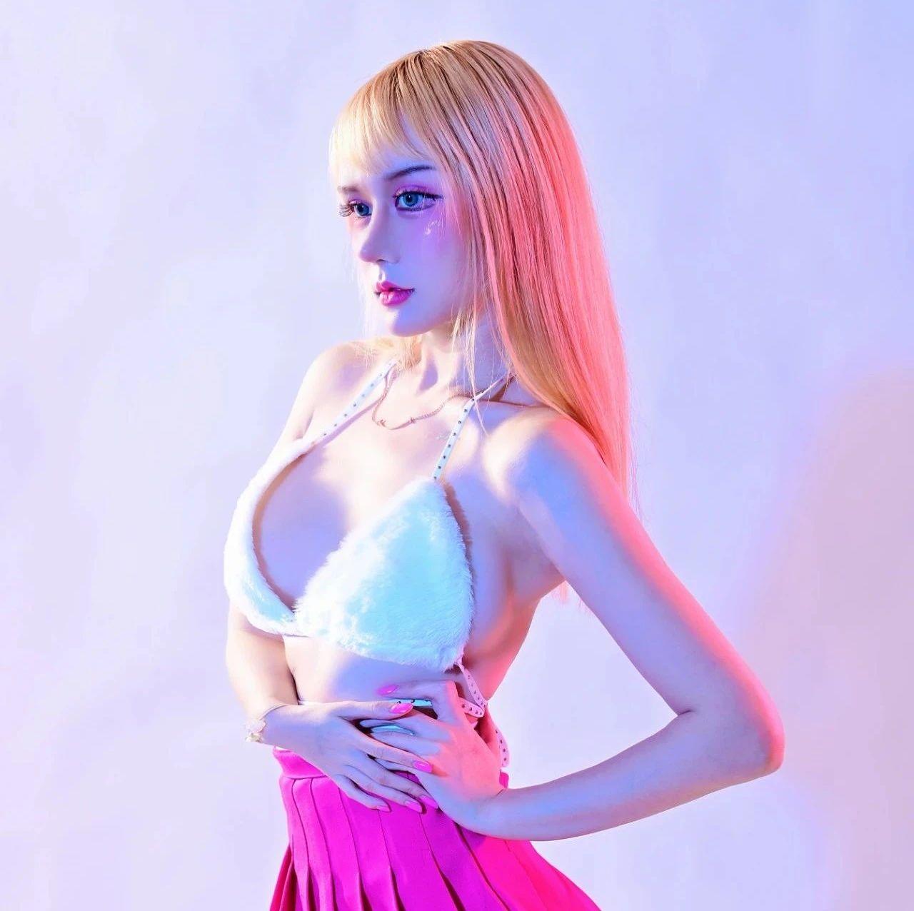 09/26︱ SEPT 01:00-02:00 你爱的“芭比公主”！DJ-Barbie
