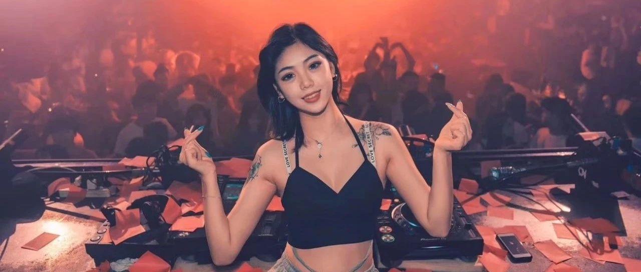 || A PARTY || 2019.12.31 || 炸场女孩MONA向你投来一枚跨年电音炸弹