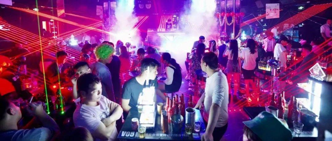 KINGS CLUB｜回顾 | 4/1《愚人奇趣》愚人节派对、【精彩回顾】
