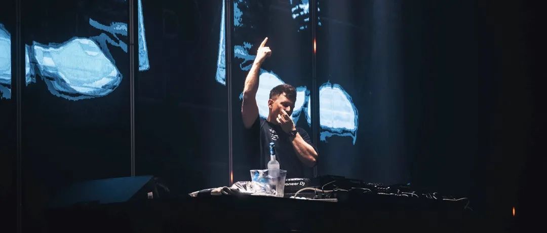 FEDDE LE GRAND RECAP | 浩 室 之 神 降 临