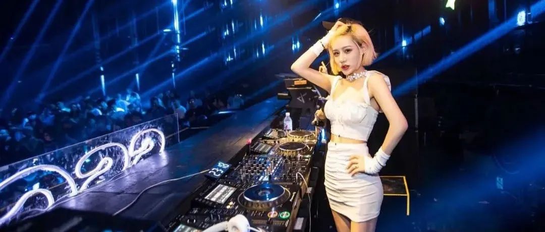 12 BEAST LAB X丨01.07 【DJ LORRA】甜蜜暴击捕获您炽热难耐的心