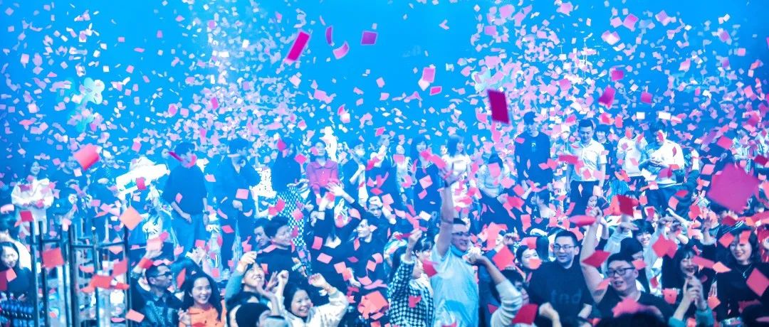 这一刻美好止于2021，2022保持热爱奔赴下一场山海！