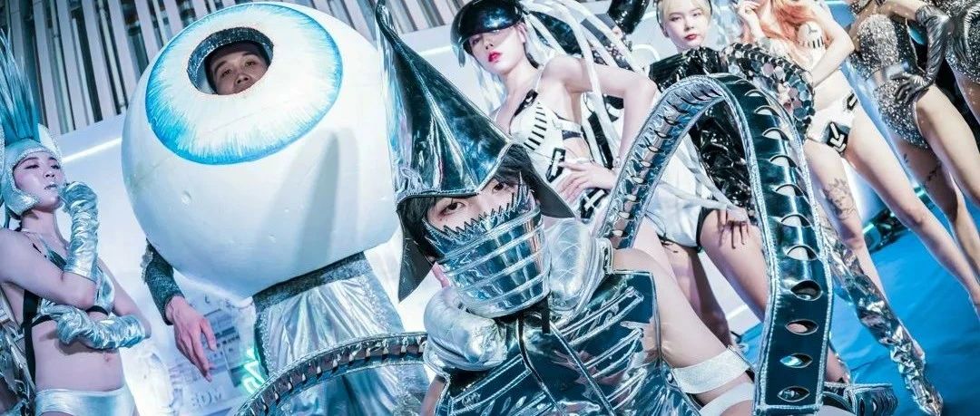 JX一周年庆典圆满收官！贺一航完美诠释“一个人的寂寞，两个人的错”！