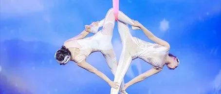 7月28号ET PLUS罗甸店将上演高空表演