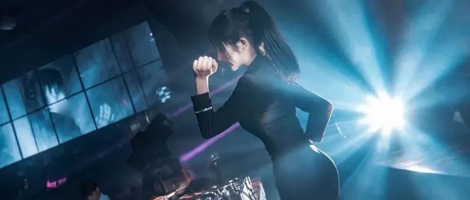10.28丨百万网红DJ YEE要来VISTA和你谈一场甜甜的恋爱！