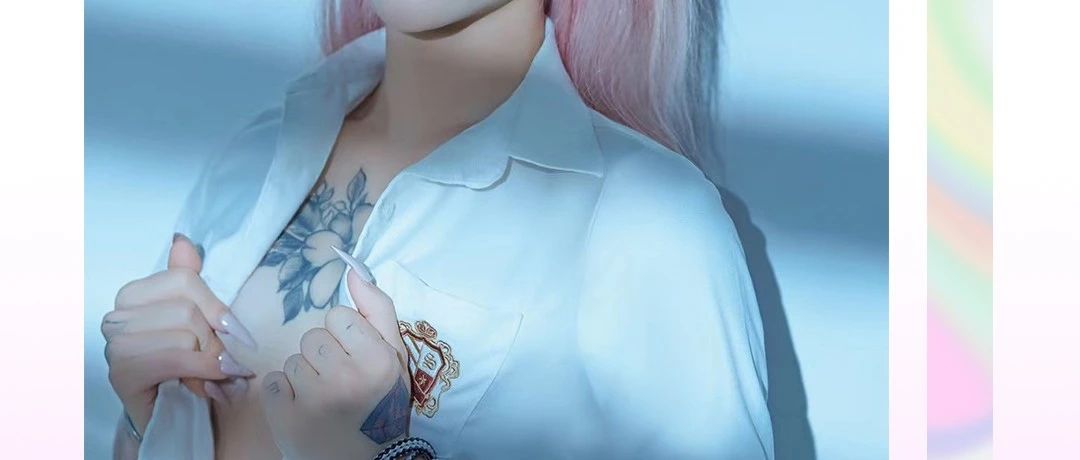 𝐉𝐔𝐋𝐘𝟗𝐓𝐇丨贩卖我的美貌与才华！私聊