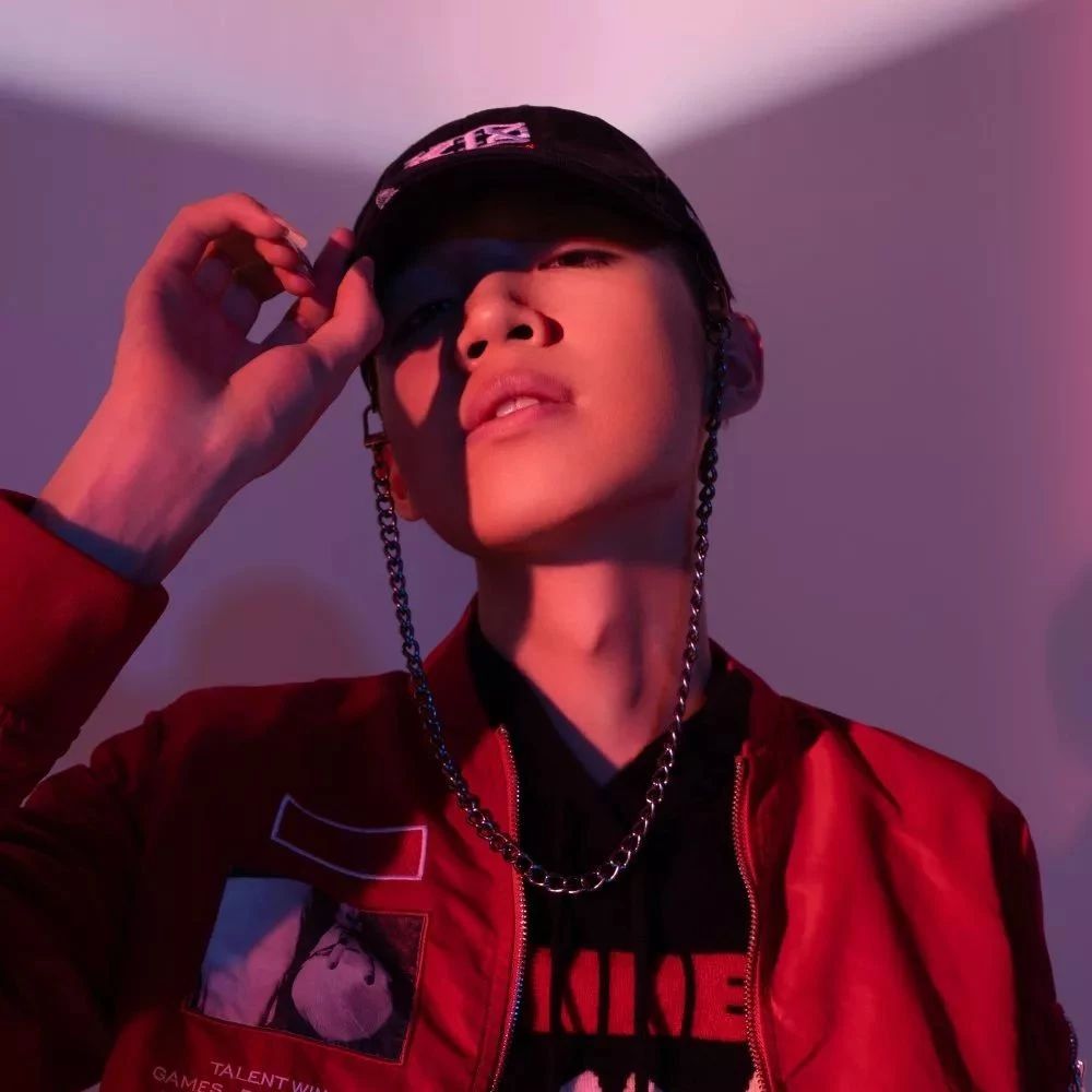 8.27《在你头上暴扣》-王浩轩——2019中国新说唱人气选手，抖音亿万点击率，百万粉丝流量艺人登陆MiuMiu