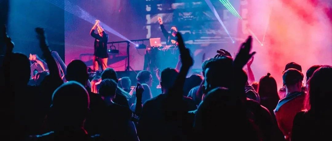 MIX PARTY 派对式餐吧丨热力轰趴大现场，让你生活更有派！