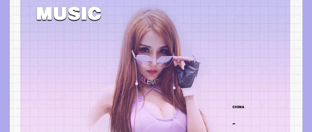 04/16 #万依依CHRISTINA# | 你想拥有这样的“SEX LADY”吗？