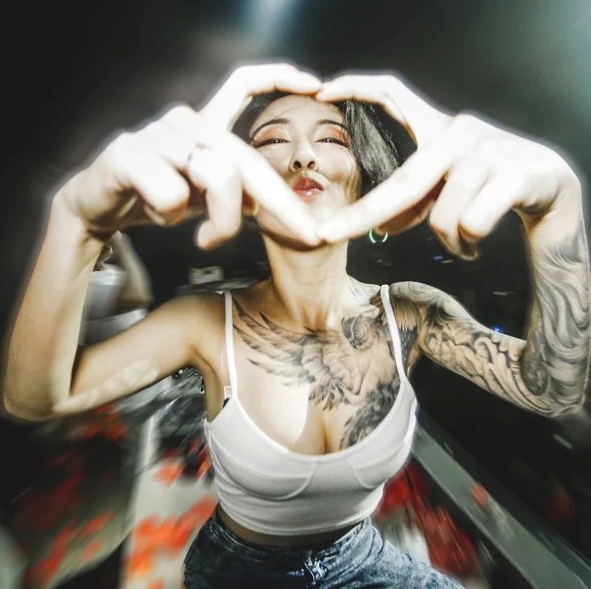 【HOST】►01.18 DJ-LEXY 16级台风PARTY女皇，带你引爆Party Night！