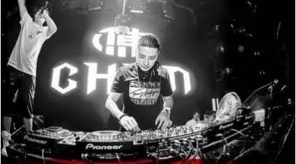 PYRO百大DJ CHEN#20 特邀助阵“琼海SOHO三周年”店庆