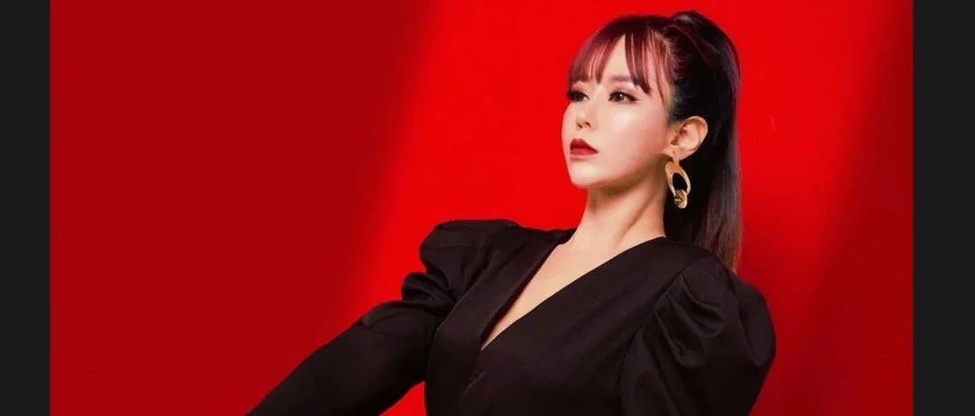 10月16日惊艳网红女神/喜儿 把酥麻激情注入身体细胞