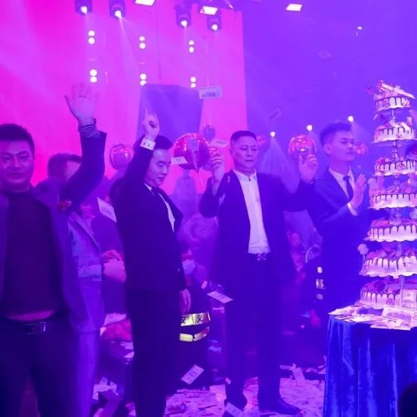 RAVE PARTY热舞派对福永店12月20日七周年店庆夜精彩回顾