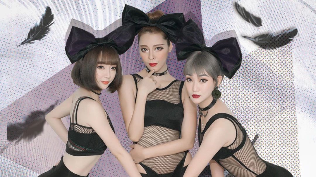 DEEP玩楽厂牌实体店丨2018.8.24特邀GUEST 超人气全能女团SWEETER组合 放空一切 让她们带你脱离地心引力！！