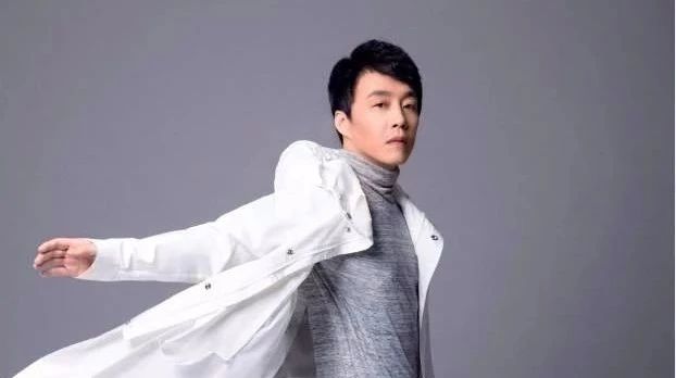 YES·星预告 ‖►7月29日 著名音乐人 伤感情歌王子 -赵鑫- 携成名作《许多年以后》轰炸沙井