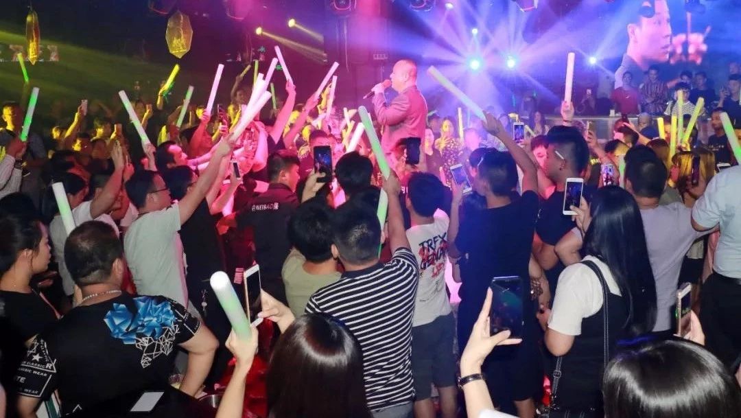 回顾丨香港著名巨星 大B哥【吴志雄】星际一号酒吧 明星见面会