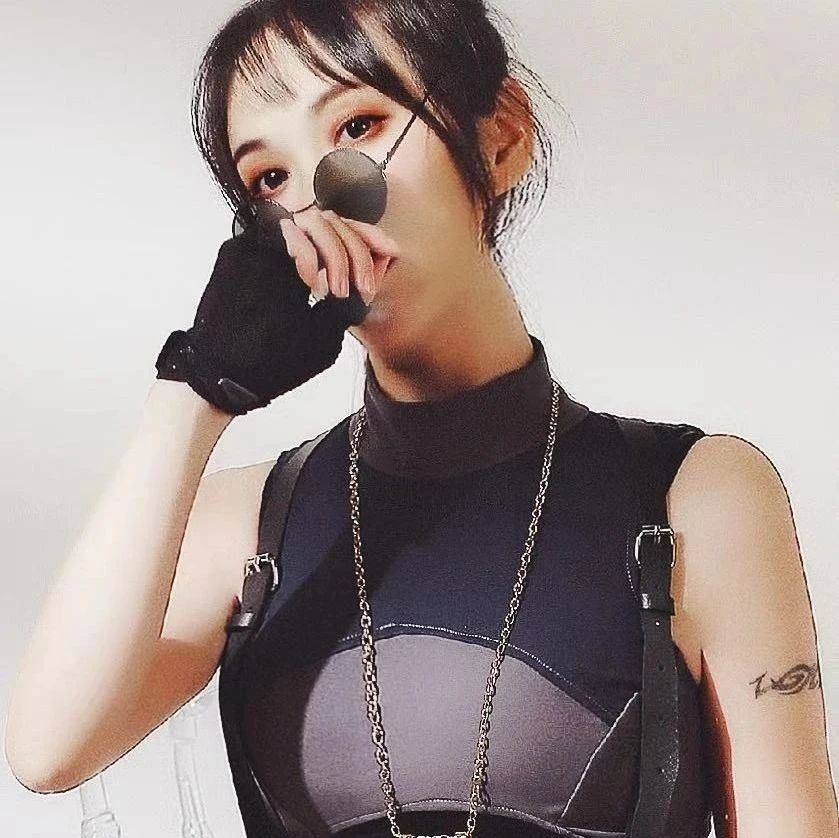 百乐门|中国内地嘻哈女歌手“YOYO”