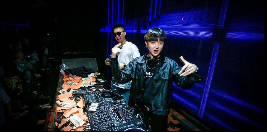 MAX CLUB | 九月Sep · MAX开启全新阵容解析 #带你去电音派对嗨到天亮#-燕郊MAX酒吧/MAX CLUB