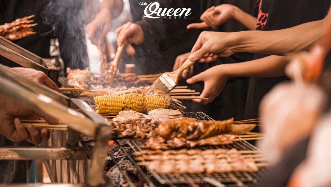 2021.11.19 | Queen Club举办“齐心聚力”主题户外团建活动 #传播企业价值观，增强员工凝聚力-防城港皇后酒吧/QUEEN CLUB