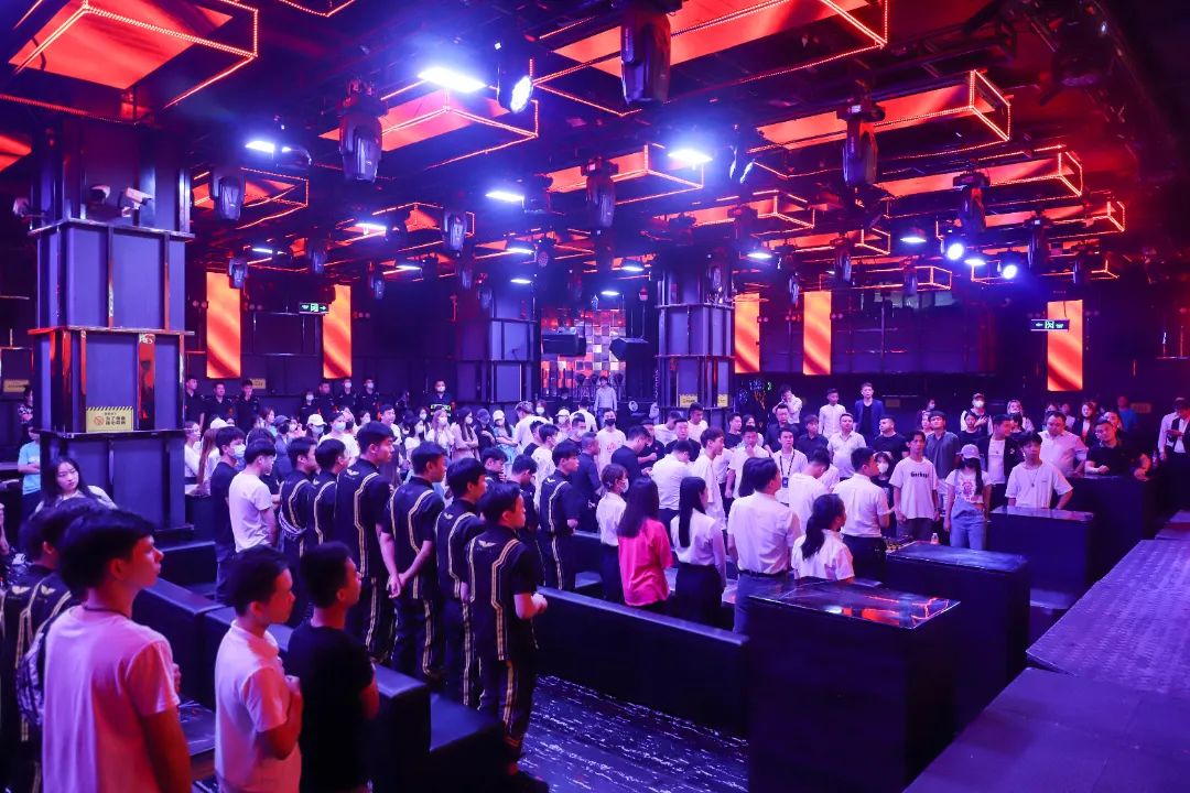 销雄聚首 战则决胜-深圳musa club/慕尚酒吧 沙井店
