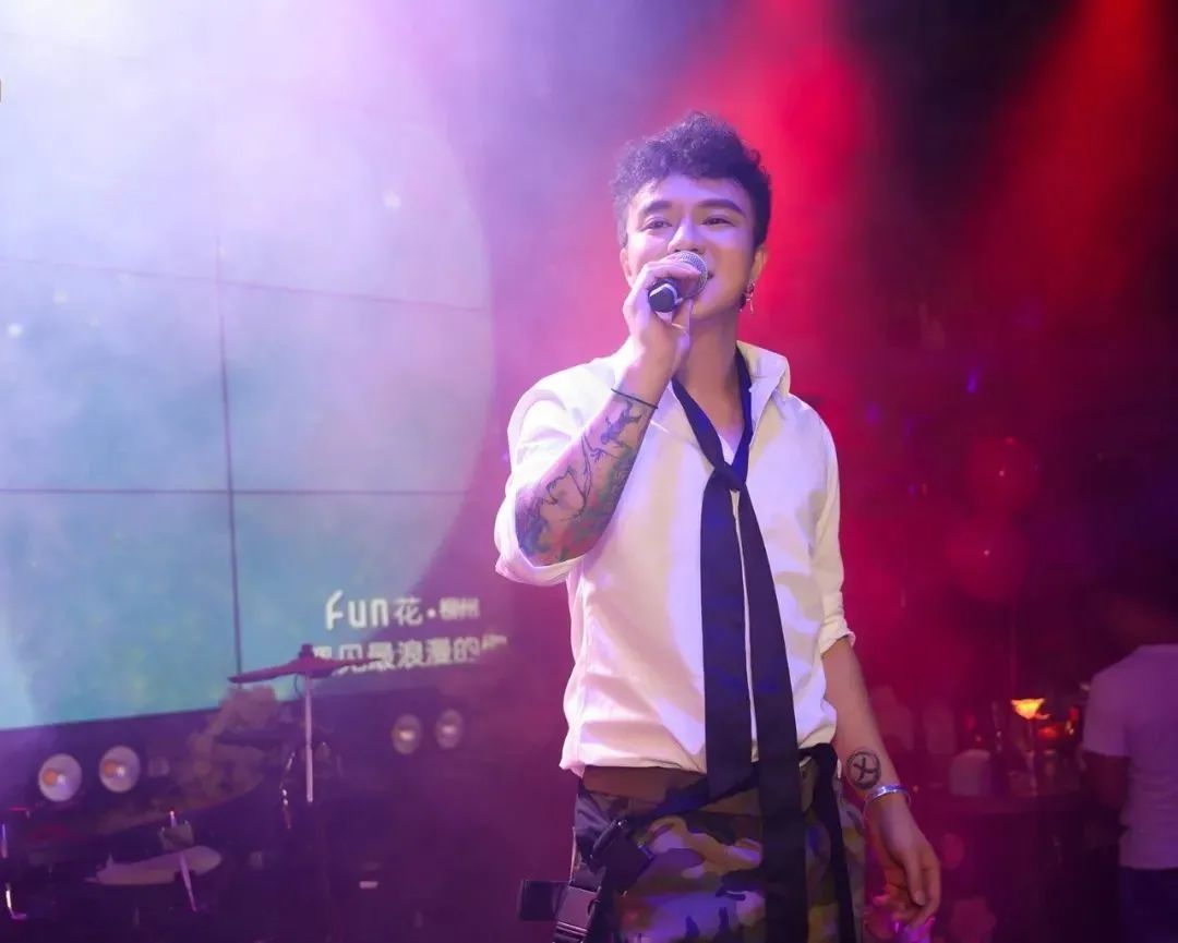浏阳.路易水岸天空Live House即将华丽绽放。-浏阳路易酒吧/Louie Club