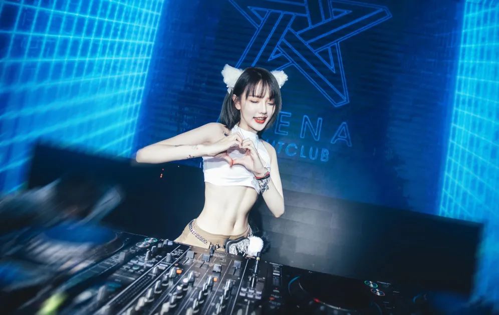 造浪计划 · 第二弹丨派对小公主DJ KITY带来持续五晚的快乐!-河源赫本酒吧/HEPNUBN CLUB 造浪计划 · 第二弹丨派对小公主DJ KITY带来持续五晚的快乐!-河源赫本酒吧/HEPNUBN CLUB