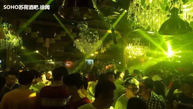 徐闻/苏荷酒吧2月26-27日【陀枪师姐】制服派对，带您走进性感的诱惑时间！-徐闻苏荷酒吧/SOHO CLUB