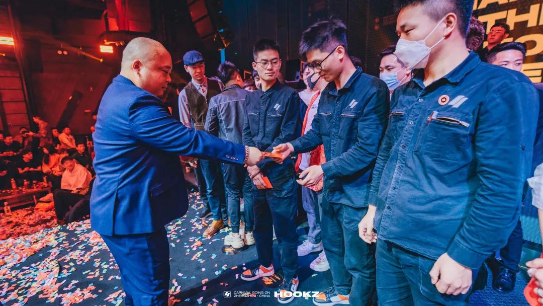 HOOKZ×#第一届员工大会暨2022年誓师大会# 争做新时代的开拓者-郑州HOOKZ酒吧/胡克斯酒吧