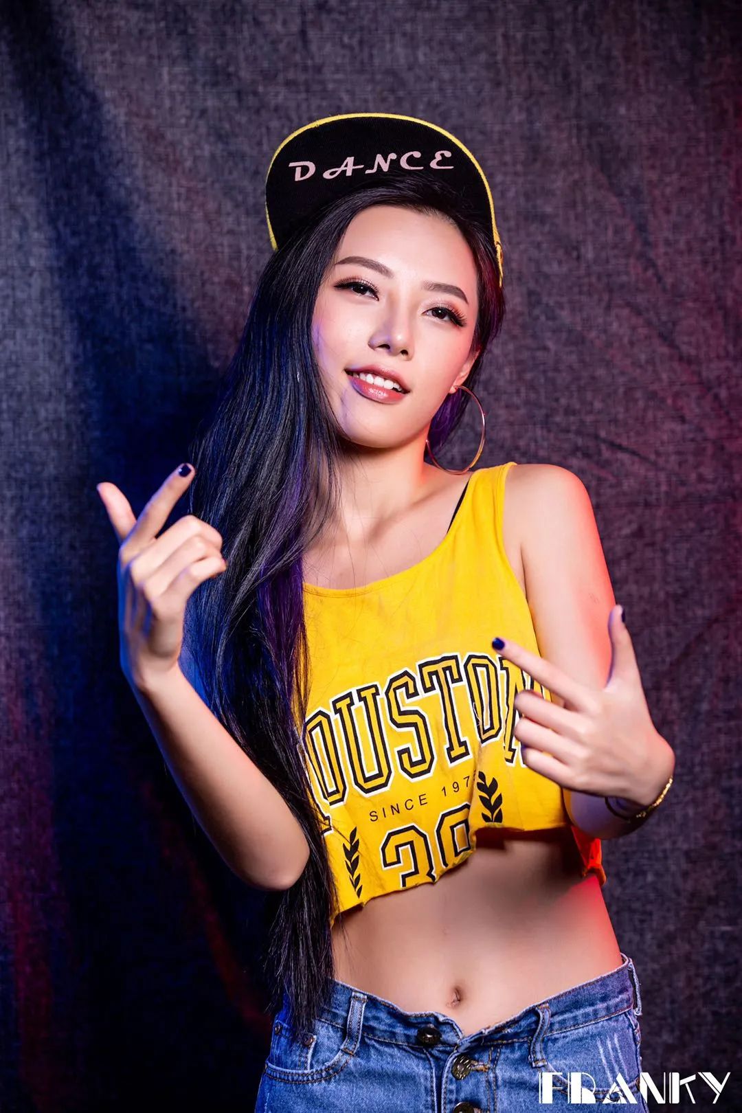 #夜宴CLUB 9月4日 嘉宾 【FIRE DISTRICT】精心准备的粉色炸弹！-广州夜宴CLUB