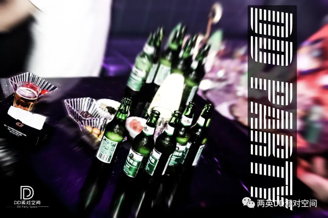 夜蒲女王来袭。两英DD酒吧11月28号超模KIKI 甜蜜诱惑，劲爆上演。带得您不一样的性感诱惑，我们不见不散！-汕头DD酒吧/DD派对空间