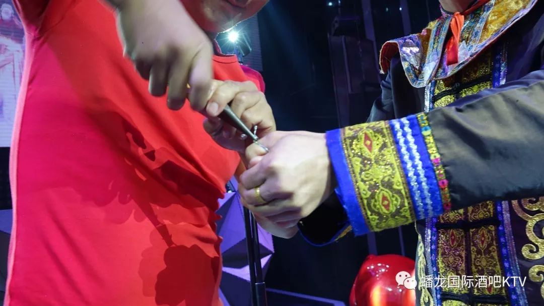 蟠龙国际！《奇人龙飞》精彩回顾-桐梓蟠龙国际酒吧/PLPARTY CLUB