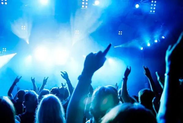 五华TT酒吧 | 生活从来不将就，酒要喝出仪式感！-五华TT酒吧/TT PartyClub