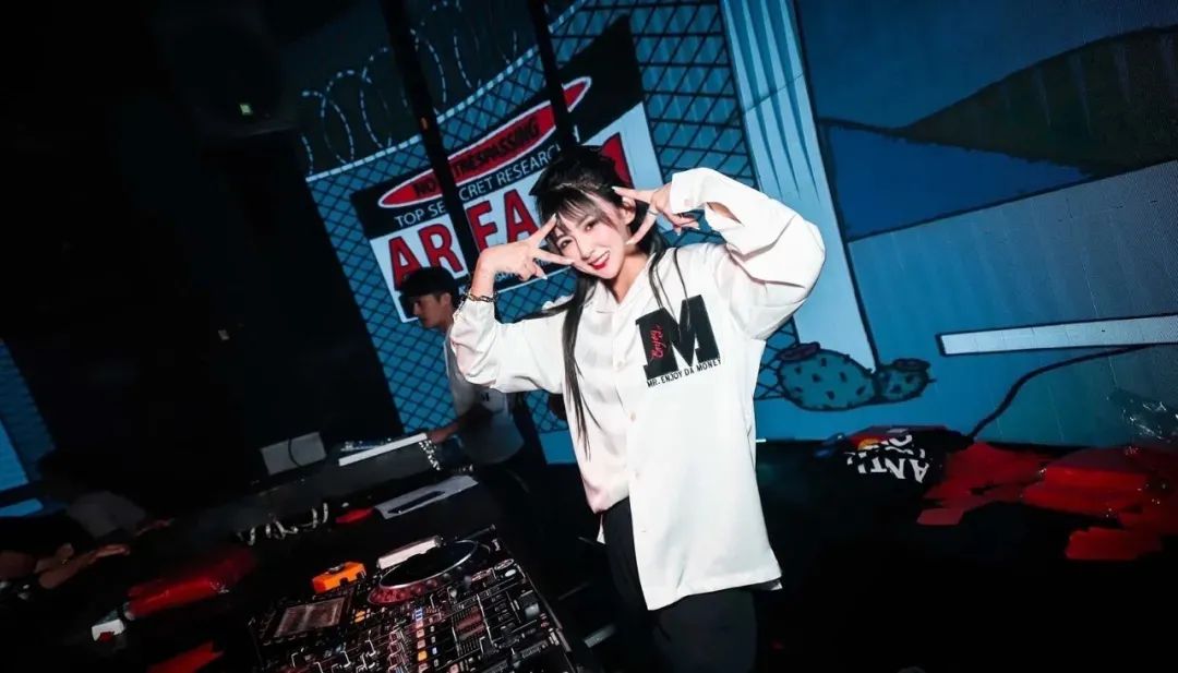 宿迁|S·ONE “11月12日” 中国新说唱御用明星《DJ -KK 》空降楚城!-宿迁S ONE CLUB/欧茗致酒吧 宿迁|S·ONE “11月12日” 中国新说唱御用明星《DJ -KK 》空降楚城!-宿迁S ONE CLUB/欧茗致酒吧