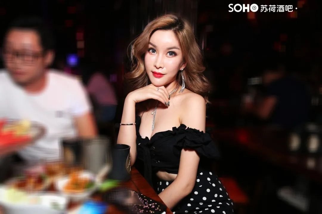 《割裂人生图鉴》你属于哪种?-贵港苏荷酒吧/SOHO CLUB 《割裂人生图鉴》你属于哪种?-贵港苏荷酒吧/SOHO CLUB