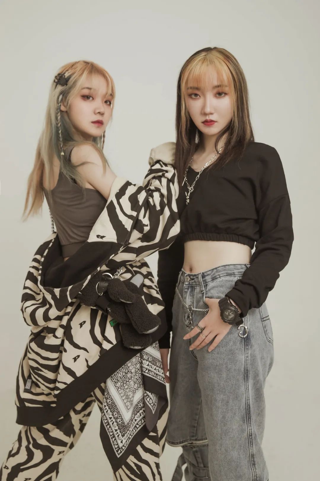 1/23 周六 美女荷官在线发牌之P.T.2茉莉牌局-昆山P.T.2 HIPHOP CLUB