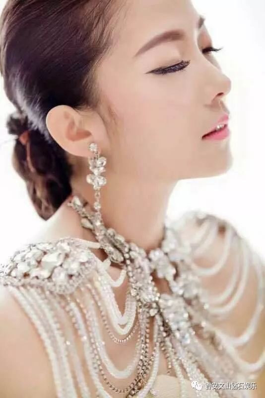 女神降临！元月5日人气嗨后“小王菲”空降钻石大舞台，经典复刻，不容错过！-吉安钻石酒吧/Diamond Club