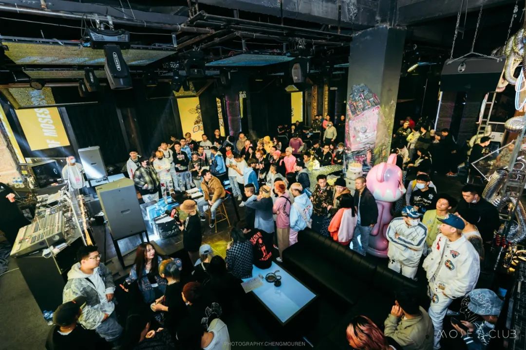 MOSES CLUB 10.29 '镇耳驭聋'2.0比赛回顾 《FREESTYLE BATTLE》-昆明MOSES CLUB/摩西酒吧