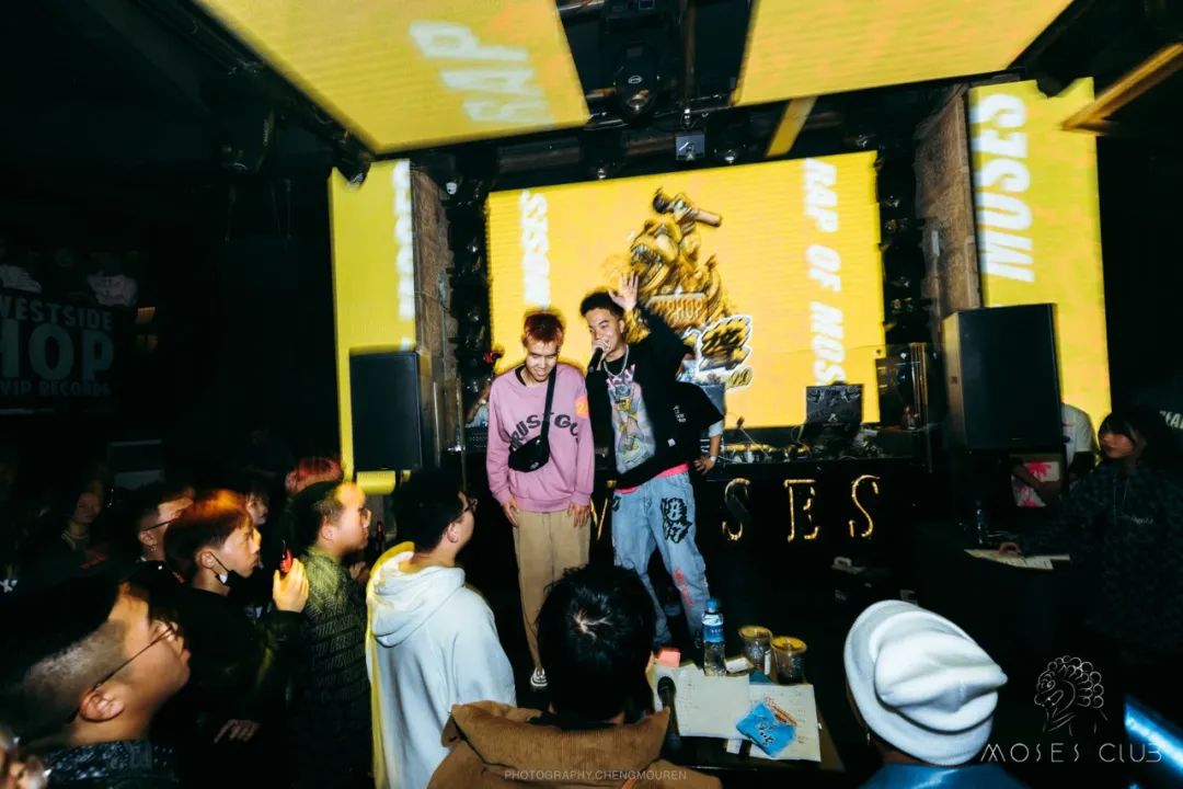 MOSES CLUB 10.29 '镇耳驭聋'2.0比赛回顾 《FREESTYLE BATTLE》-昆明MOSES CLUB/摩西酒吧