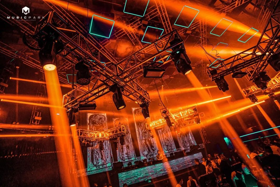 昨天，这个公园震慑了塘厦的夜晚-塘厦音乐公园/MusicPark