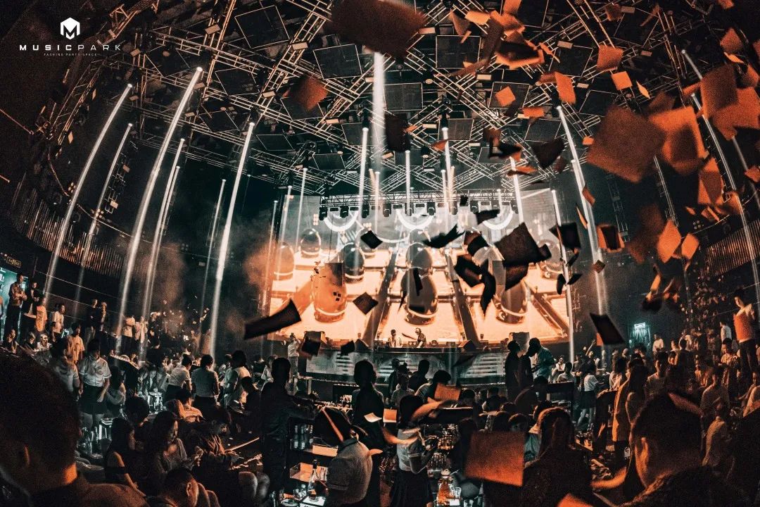 昨天，这个公园震慑了塘厦的夜晚-塘厦音乐公园/MusicPark