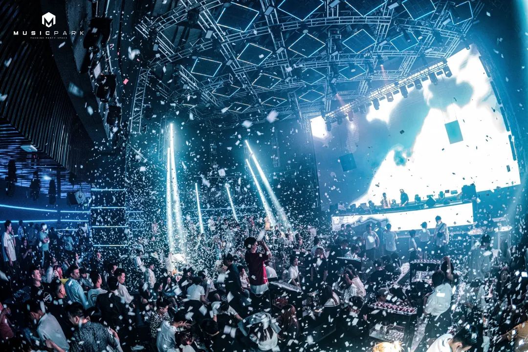 昨天，这个公园震慑了塘厦的夜晚-塘厦音乐公园/MusicPark