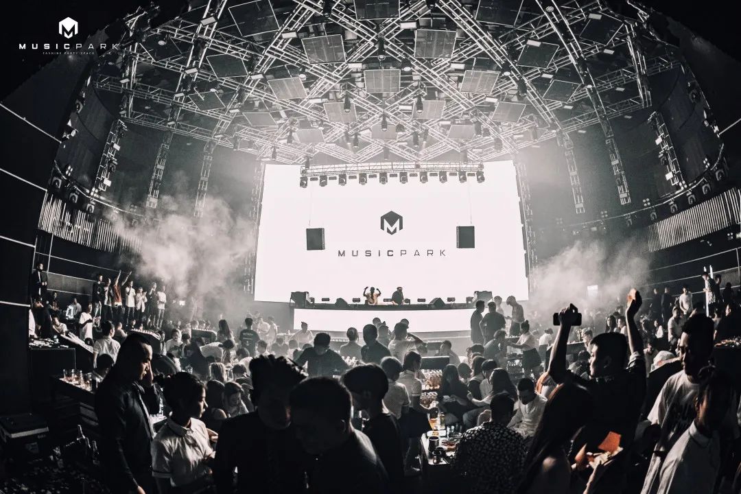 昨天，这个公园震慑了塘厦的夜晚-塘厦音乐公园/MusicPark