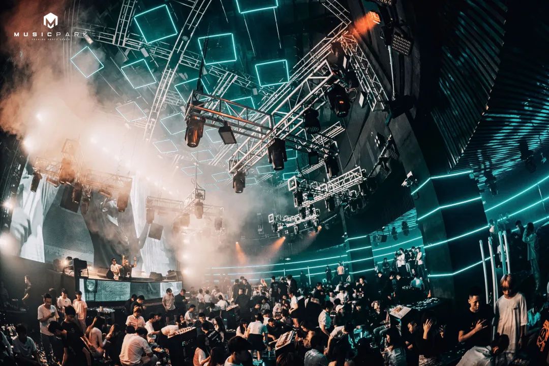 昨天，这个公园震慑了塘厦的夜晚-塘厦音乐公园/MusicPark